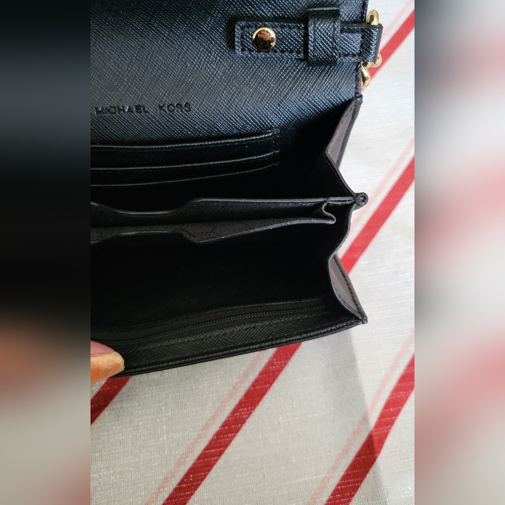 Michael Kors Jet Set Travel  Envelope Crossbody Bag - Picture 9 of 16